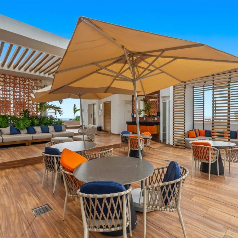 Artee 378 1BR/1BA in Zona Romantica, AC, Pool - Casa - 16
