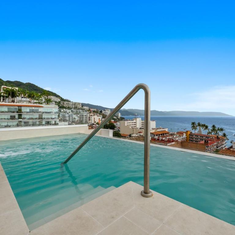 Artee 378 1BR/1BA in Zona Romantica, AC, Pool - Casa - 24