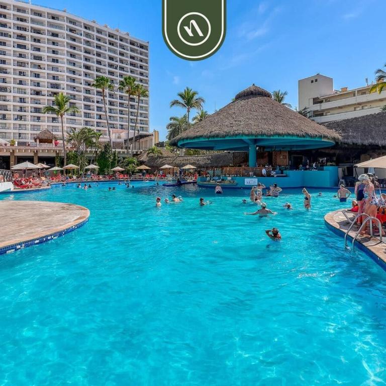 Oceanview 1 BR Condo 3 Min Away to the Beach - Casa - 1