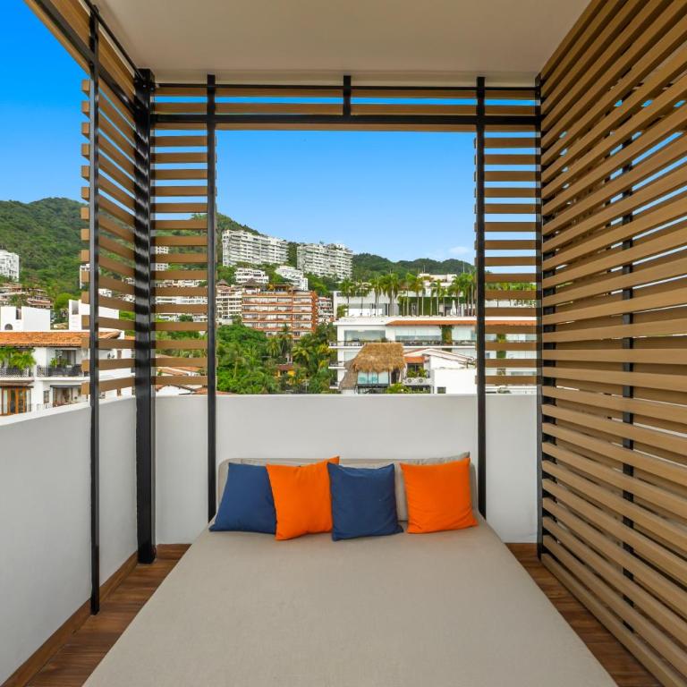 Artee 378 1BR/1BA in Zona Romantica, AC, Pool - Casa - 20