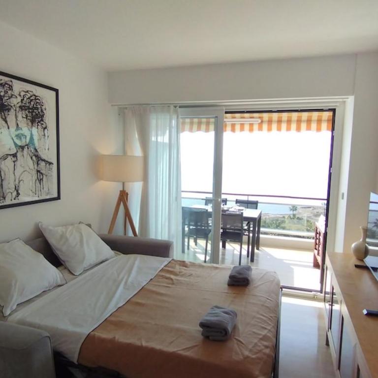 Sea View, Pool, Tennis, AC - Near Cannes - Appartement 2 Chambres - 11