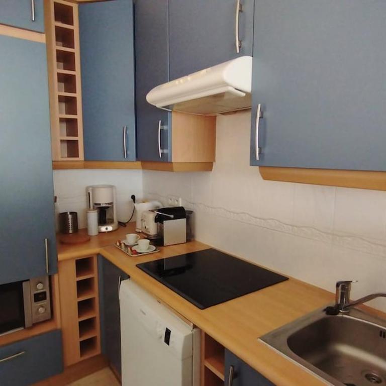 Sea View, Pool, Tennis, AC - Near Cannes - Appartement 2 Chambres - 33