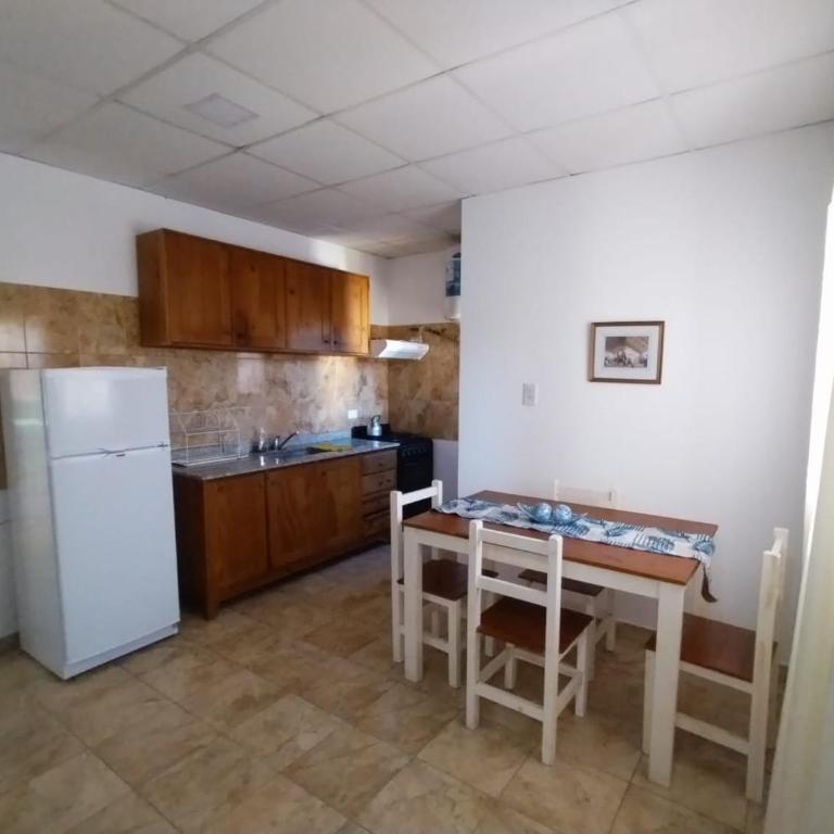 Los Nogales - Two-Bedroom Apartment - 7