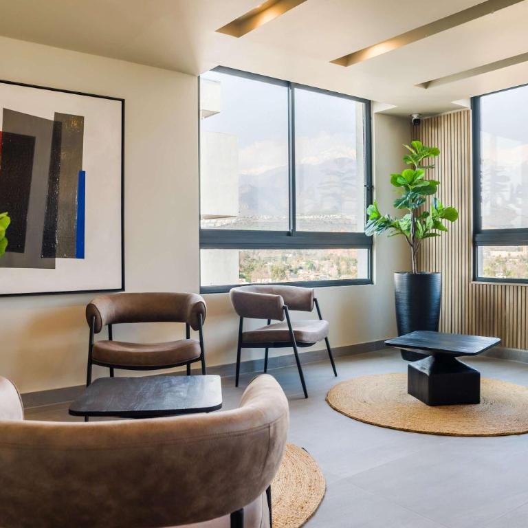 Beautiful 2BR Apt in Las Condes with Pool & Views - Apartamento - 53