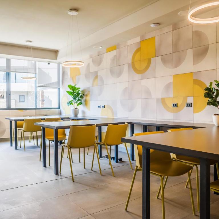 Chic Las Condes 1BR1BA Pool & Gym for 3 Guests - Apartment - 26
