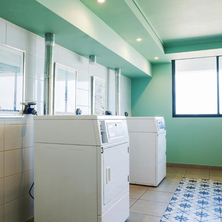 Chic Las Condes 1BR1BA Pool & Gym for 3 Guests - Apartment - 50