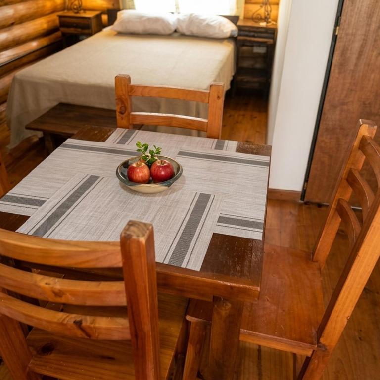 Cabañas de campo con pileta, cancha y quincho - Bungalow de un dormitorio - 6