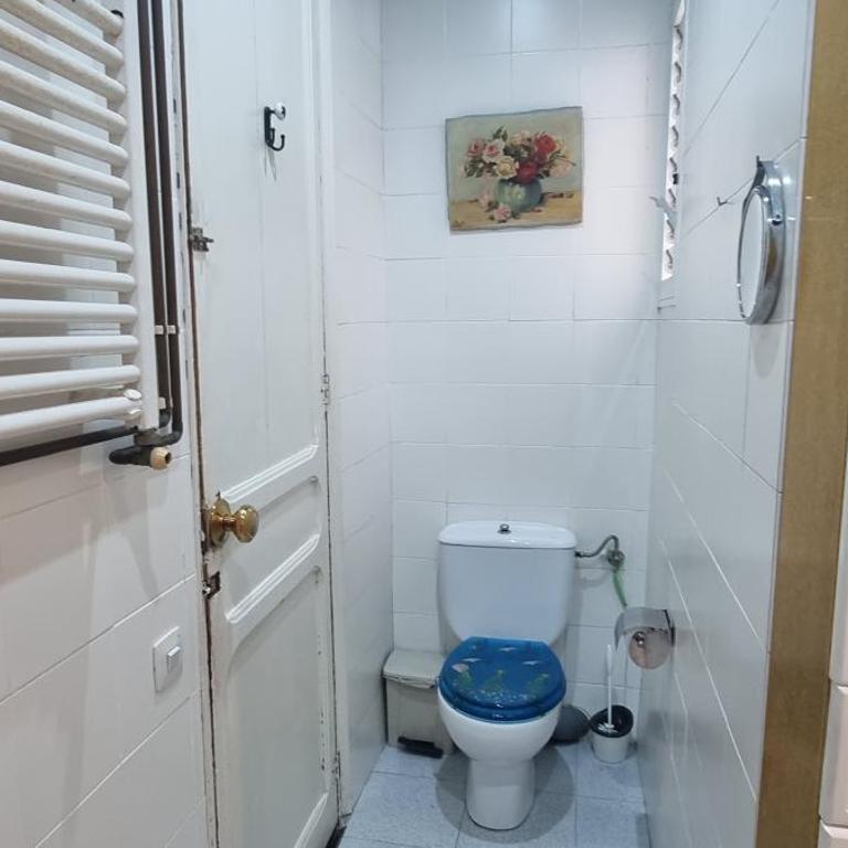 Double Blue Sea Room Glorias City Centre Nearby - Habitación Doble - 17
