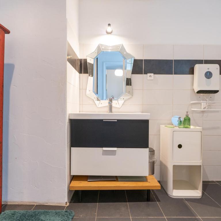 Maison Questel YourHostHelper - Appartement 2 Chambres - 23