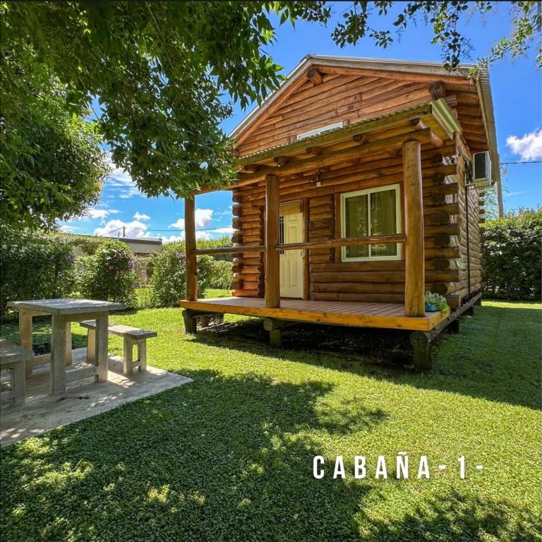 Cabañas de campo con pileta, cancha y quincho - Bungalow de un dormitorio - 2