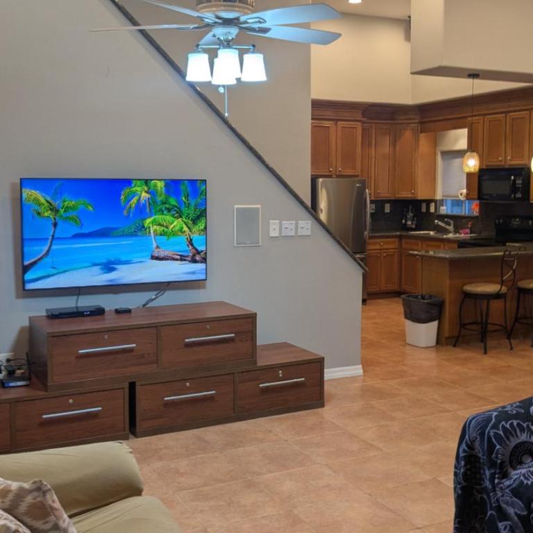 Whale Hill Escape - Beach Views and Walk to Mannys - Casa de 3 dormitorios - 11