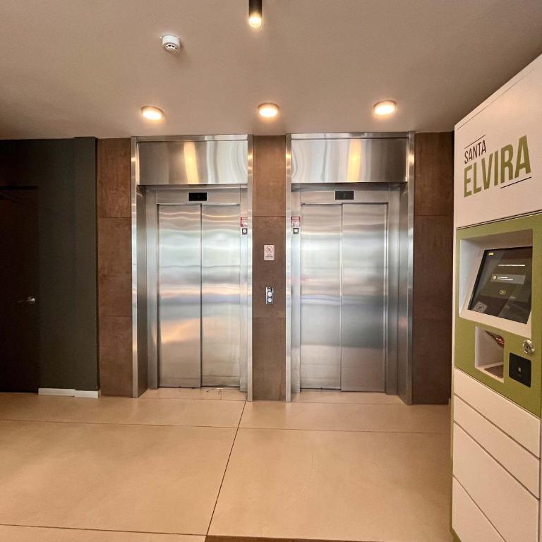 Modern Studio - City Views Fast Wifi & Parking - Apartment - 7
