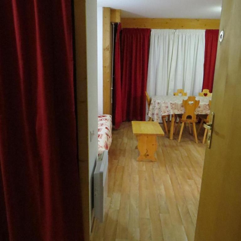 appart dans chalet, 8 couchages, 3 pièces, terrasse et garage - Appartement Standard - 7