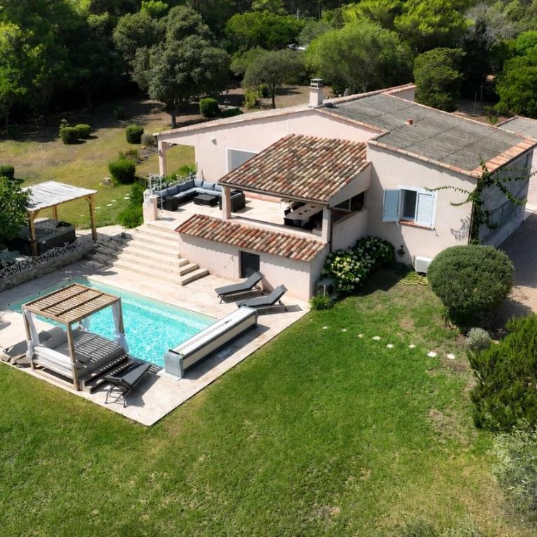 Villa La Chiappa Bord de Mer avec piscine chauffée et Jacuzzi - Villa - 79