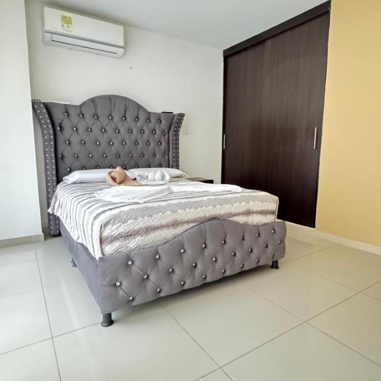 Balcones de la Rivera Apartamento Azulejo 3 - Family Suite with Balcony - 9