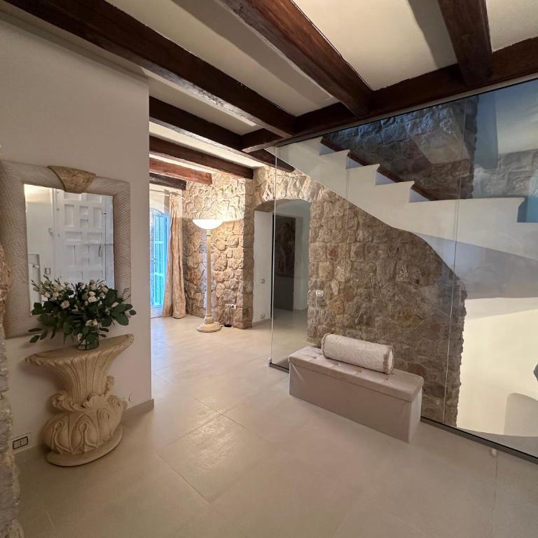Villa Maria Pia - Mediterranean Luxury, Sea Views, Private Beachfront Parking, Near Monaco & France - Villa - 35