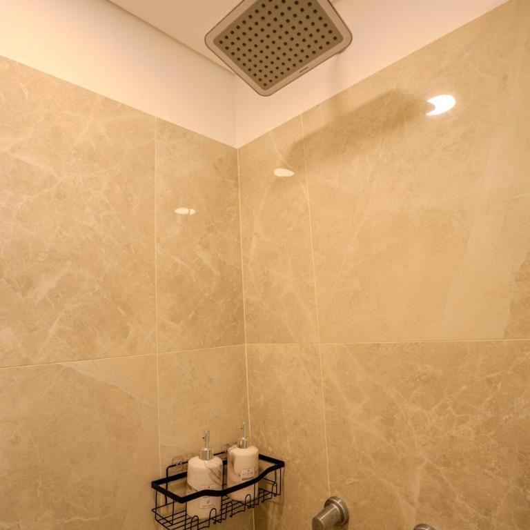 Mar de Luna en Apartamento en Cartagena Beach Resort cerca a la playa con piscina y jacuzzi - One-Bedroom Loft Apartment with One Queen Bed - 3
