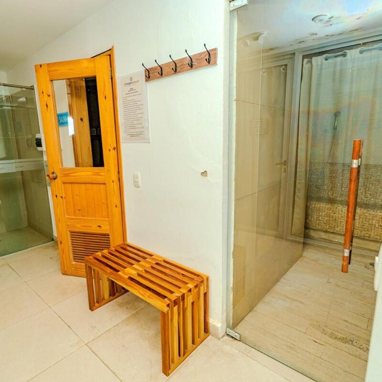 Mar de Luna en Apartamento en Cartagena Beach Resort cerca a la playa con piscina y jacuzzi - One-Bedroom Loft Apartment with One Queen Bed - 13
