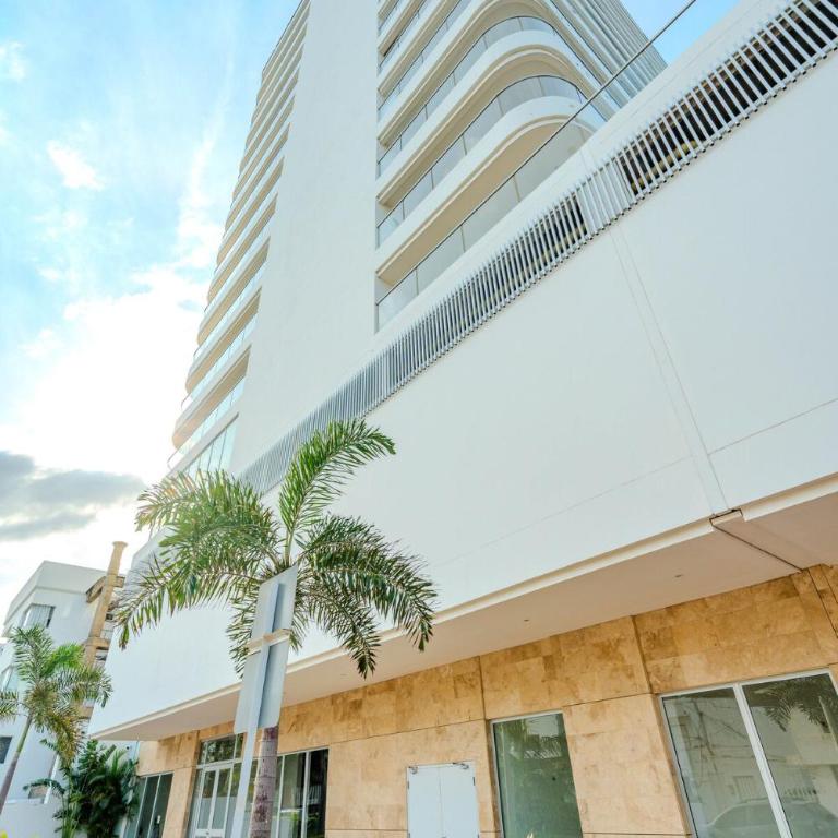 Mar de Luna en Apartamento en Cartagena Beach Resort cerca a la playa con piscina y jacuzzi - One-Bedroom Loft Apartment with One Queen Bed - 16
