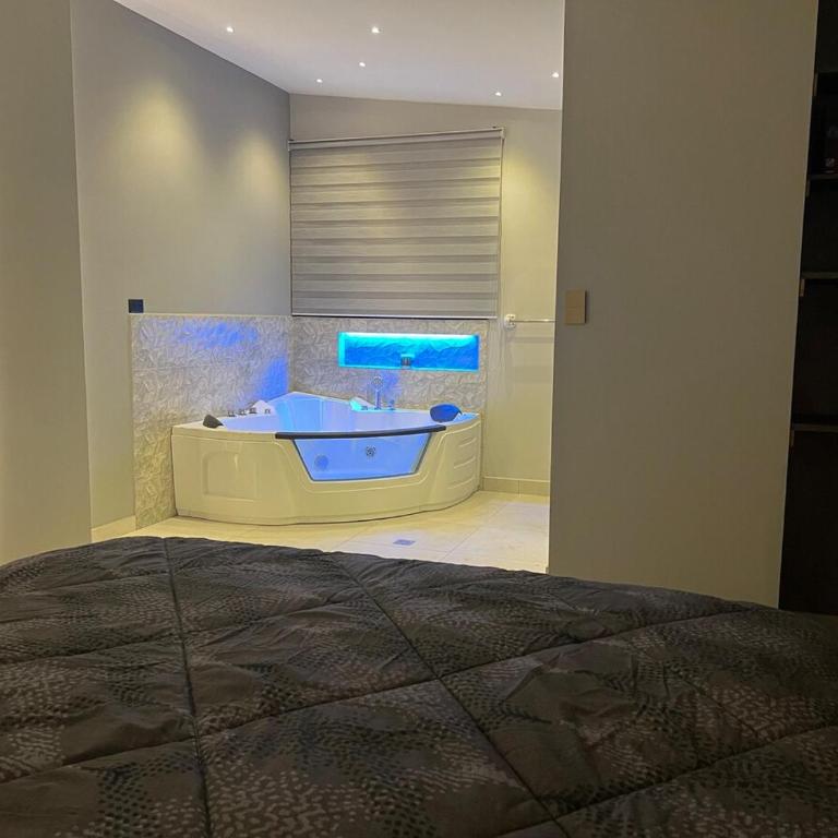 Sierra Nevada Suite en el centro de Ibarra con parqueadero - Apartamento de 2 dormitorios - 4