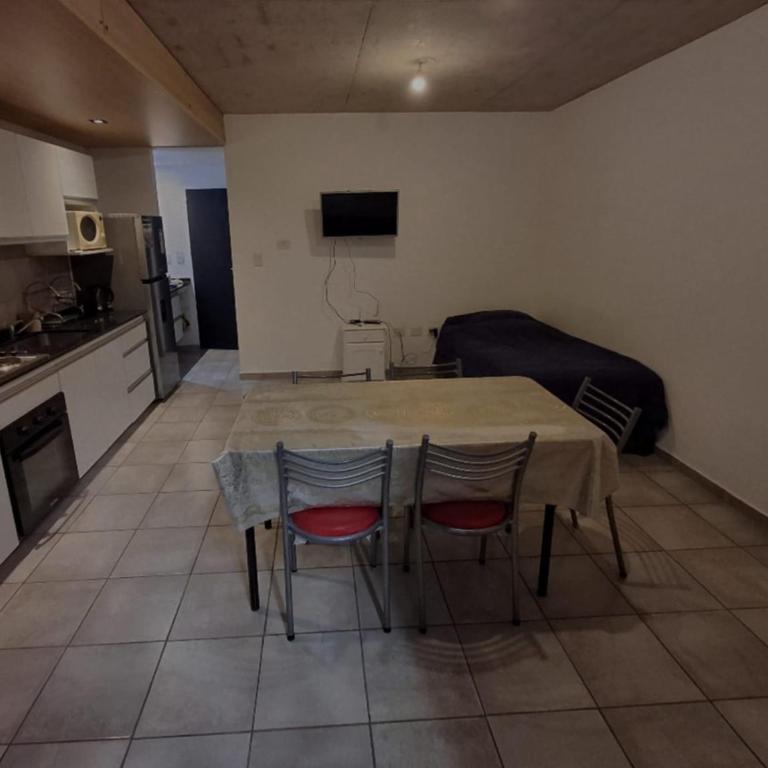Calixto C - One-Bedroom Apartment - 1