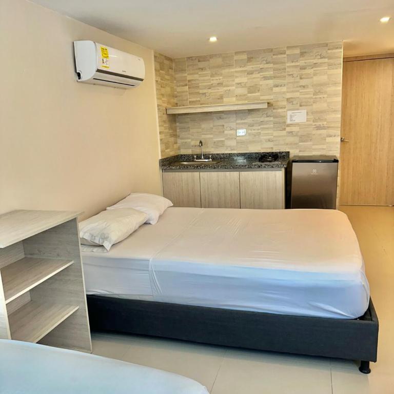 Troya apartaestudio rodadero 1 cuadra de la playa - Apartamento de 1 dormitorio - 4