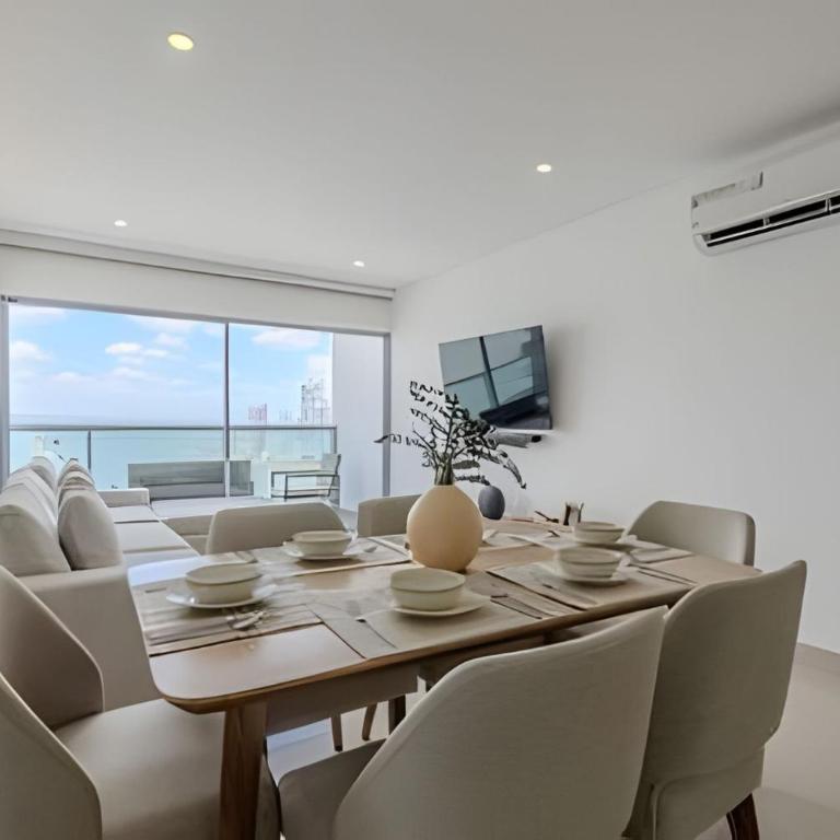 Exclusivo apartamento con vista a la bahía piso 22 - Three-Bedroom Premium Apartment with Balcony - 6