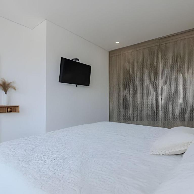 Exclusivo apartamento con vista a la bahía piso 22 - Three-Bedroom Premium Apartment with Balcony - 19