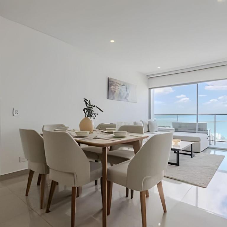 Exclusivo apartamento con vista a la bahía piso 22 - Three-Bedroom Premium Apartment with Balcony - 24