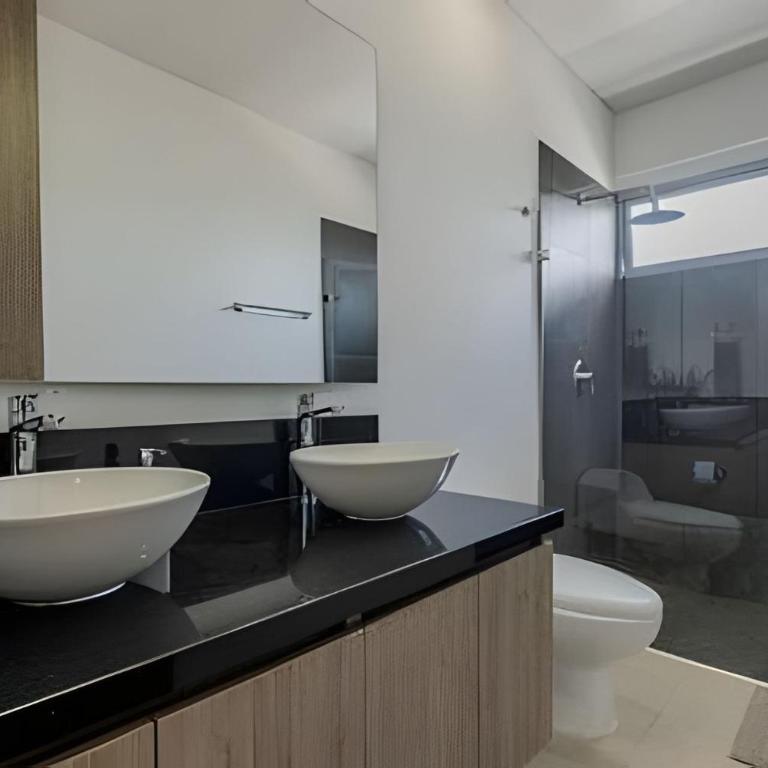 Exclusivo apartamento con vista a la bahía piso 22 - Three-Bedroom Premium Apartment with Balcony - 33