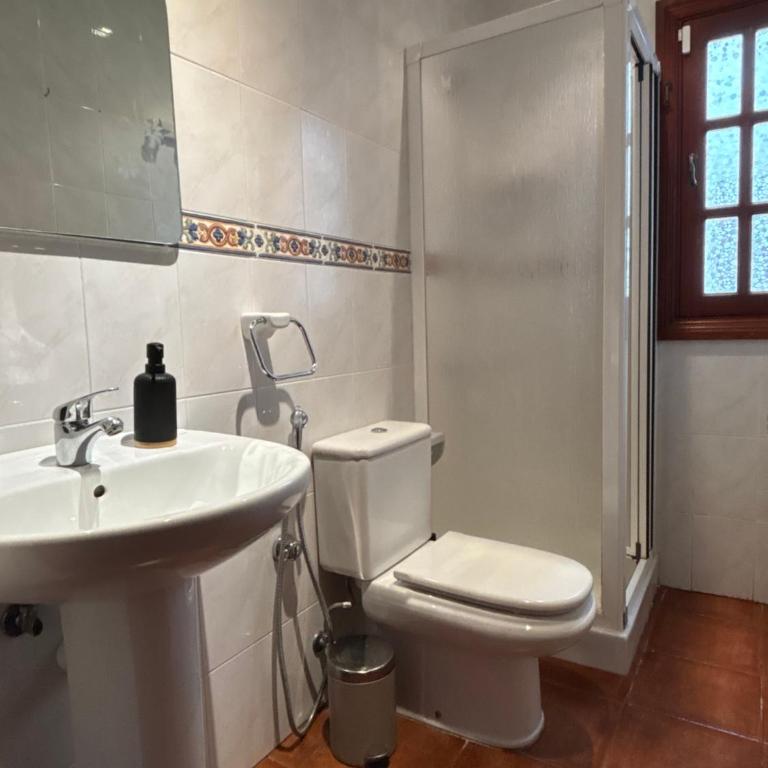 Kiki - Three-Bedroom Apartment - 20