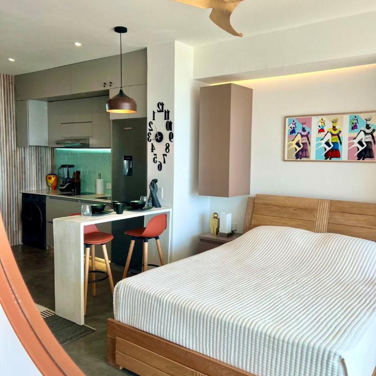 Moderno apartasuite con vista al mar - Two-Bedroom Apartment - 14