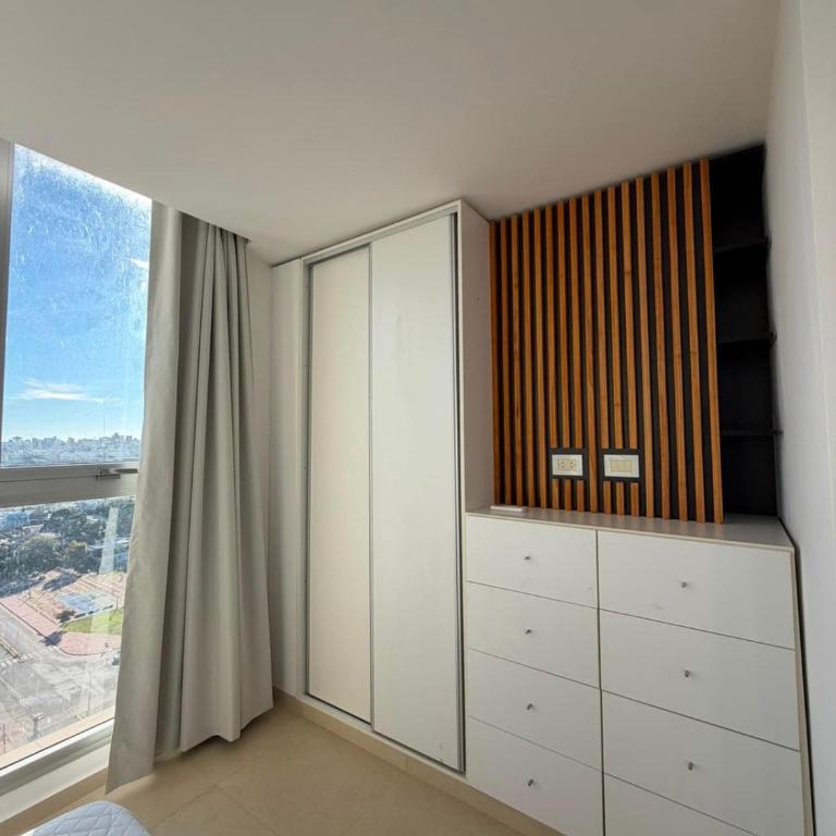 Edif Alarif Trench Piso 15 A - Apartamento de 1 dormitorio - 2