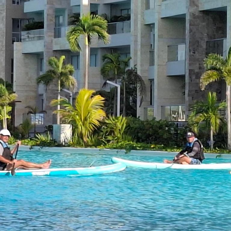 Pure Caribbean flair in a secured family resort - One-Bedroom Apartment - 39