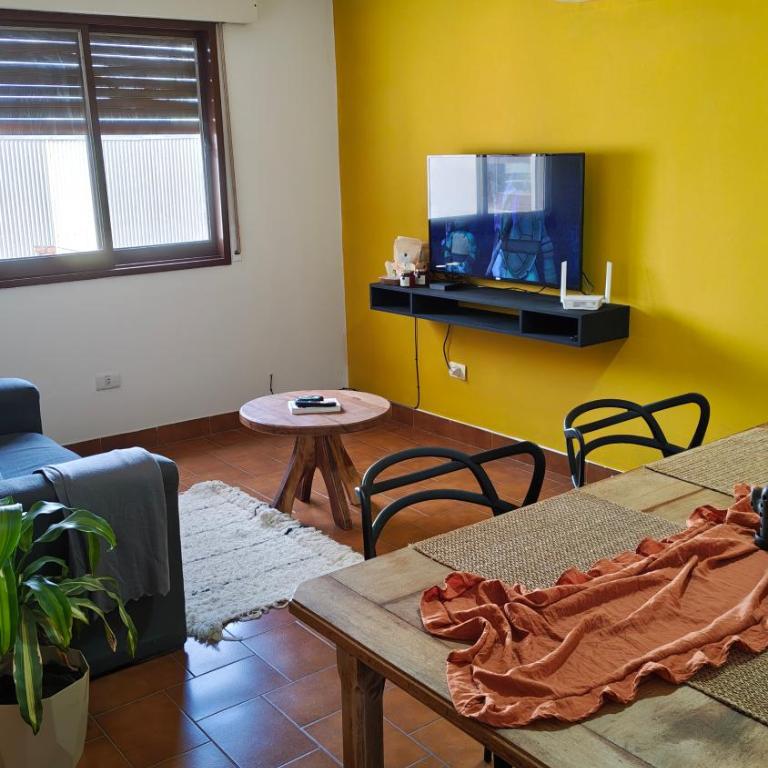 Departamento en el centro de Catamarca - Apartamento de 2 dormitorios - 1