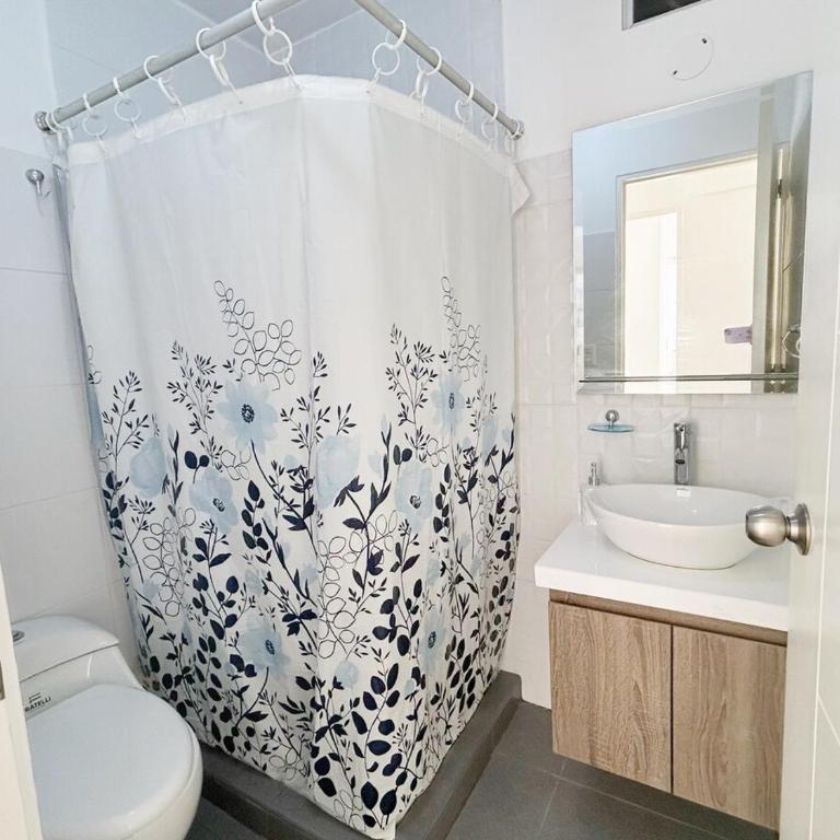 Brand-New Apartment with Views of AELU & Plaza San Miguel - Three-Bedroom Apartment - 11