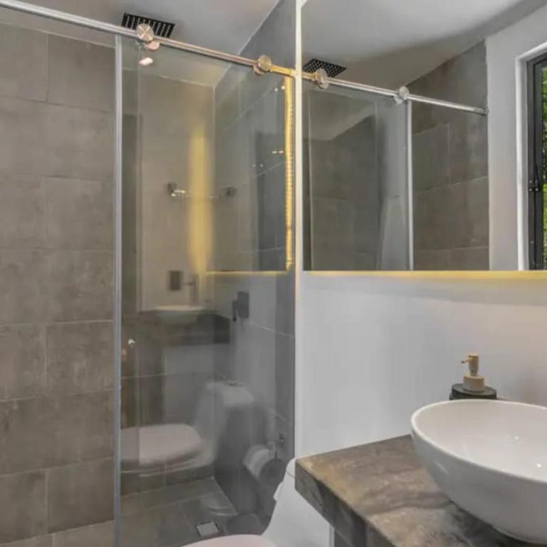 Apartamento con jacuzzi y discoteca, 3 habitaciones, poblado medellín - Apartamento de 3 dormitorios - 24