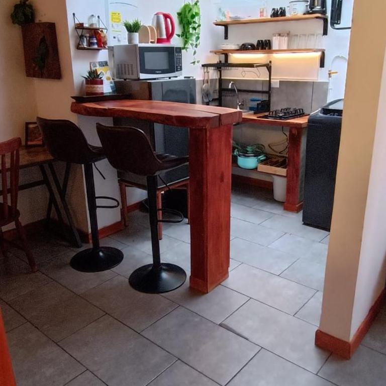 Cabañas Lobo Blanco - Apartaestudios en Laureles Medellín - Studio Apartment with One Double Bed - 17