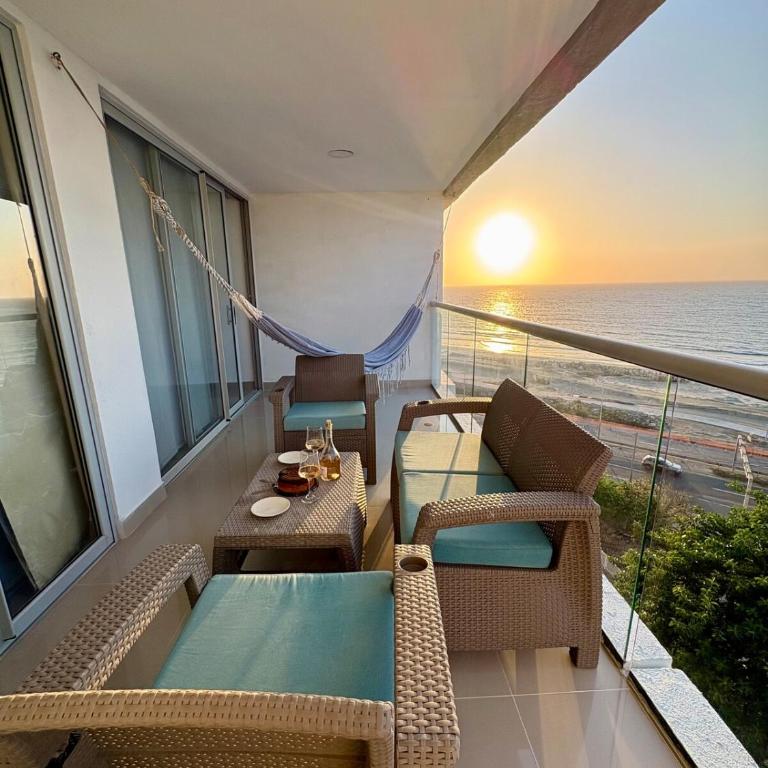 Despierta frente al mar con playa y piscina en Cartagena - One-Bedroom Apartment - 5