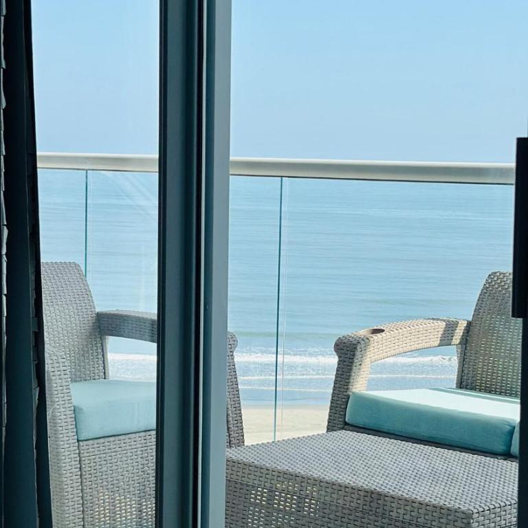 Despierta frente al mar con playa y piscina en Cartagena - One-Bedroom Apartment - 27