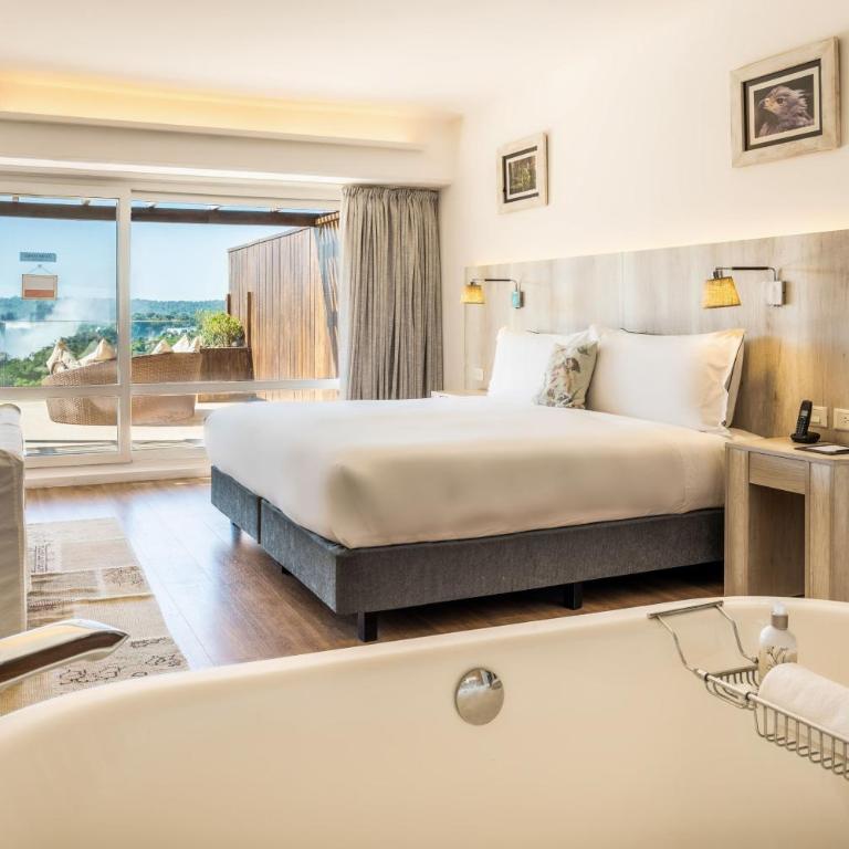 Gran Meliá Iguazú - Deluxe Junior Suite Red Level with Waterfall View - 1