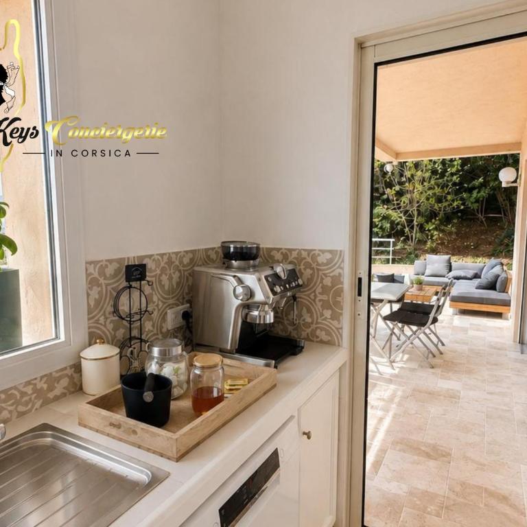 Villa 12 pers au centre de Porto-Vecchio avec piscine - Villa - 25