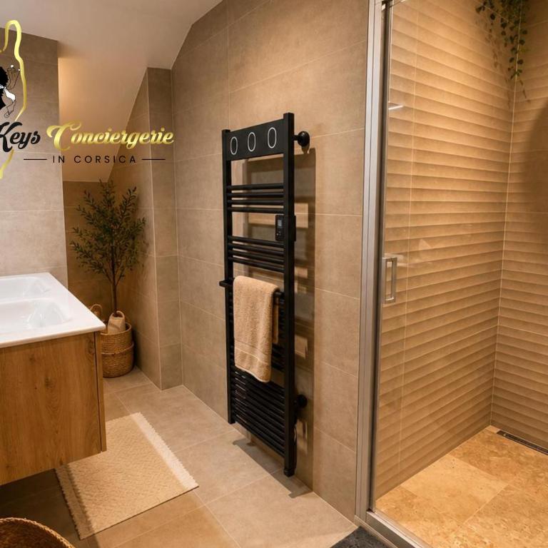 Villa 12 pers au centre de Porto-Vecchio avec piscine - Villa - 58