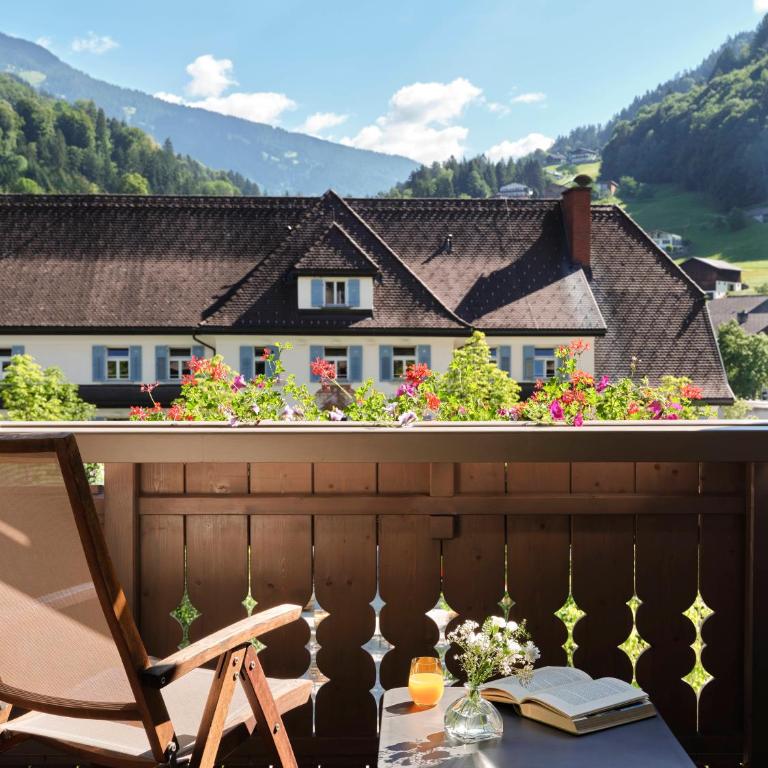Löwen Hotel Montafon - Doppelzimmer Deluxe Nordlage - 5