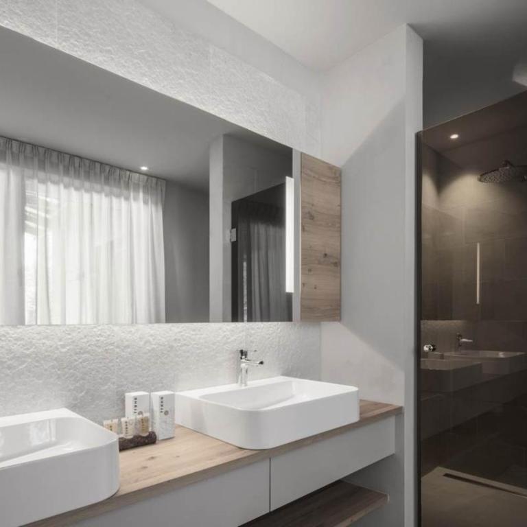 Hotel Ciasa Salares - Deluxe Suite with Spa Bath - 4