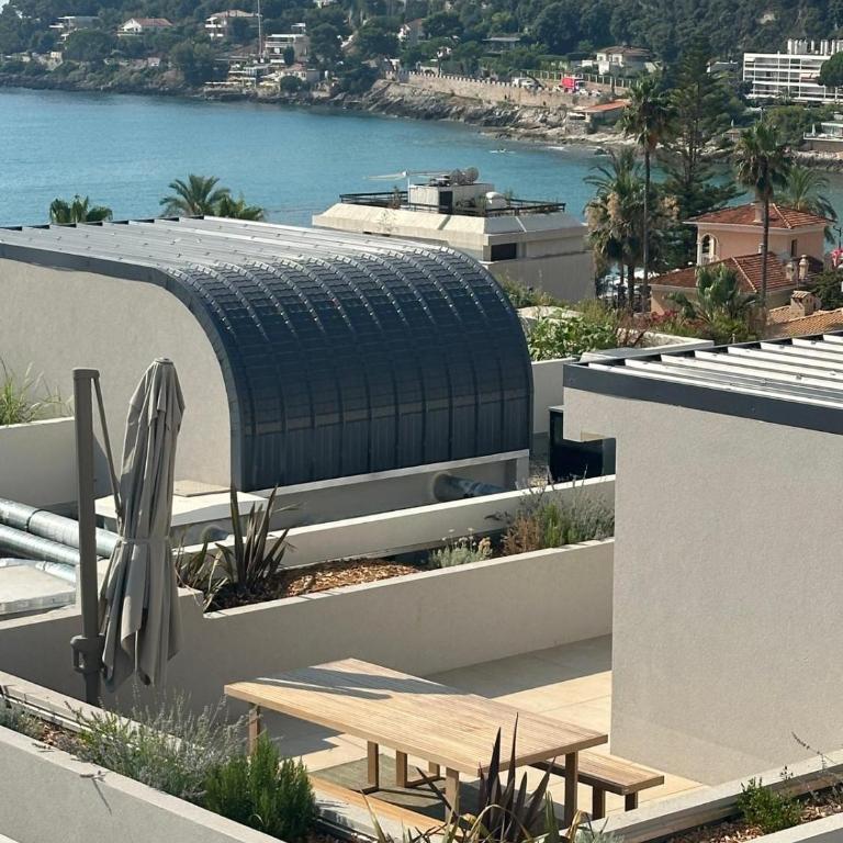 Penthouse des Orchidées-Sea View Top floor Living - Two-Bedroom Apartment - 26