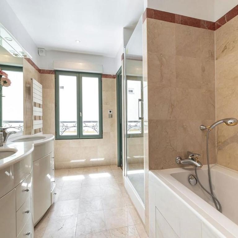 Un Appartement Élégant et Confortable pour des Vacances Inoubliables en Famille - Apartamento Deluxe - 4