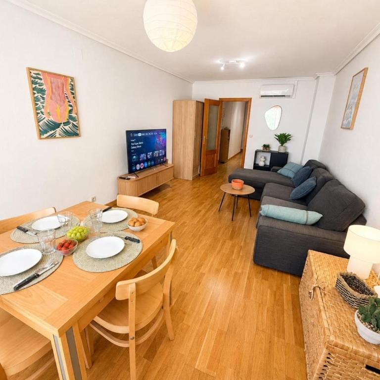 Apartamento Playa del Postiguet y Centro 2 dormitorios by Turihome - Appartement - 2