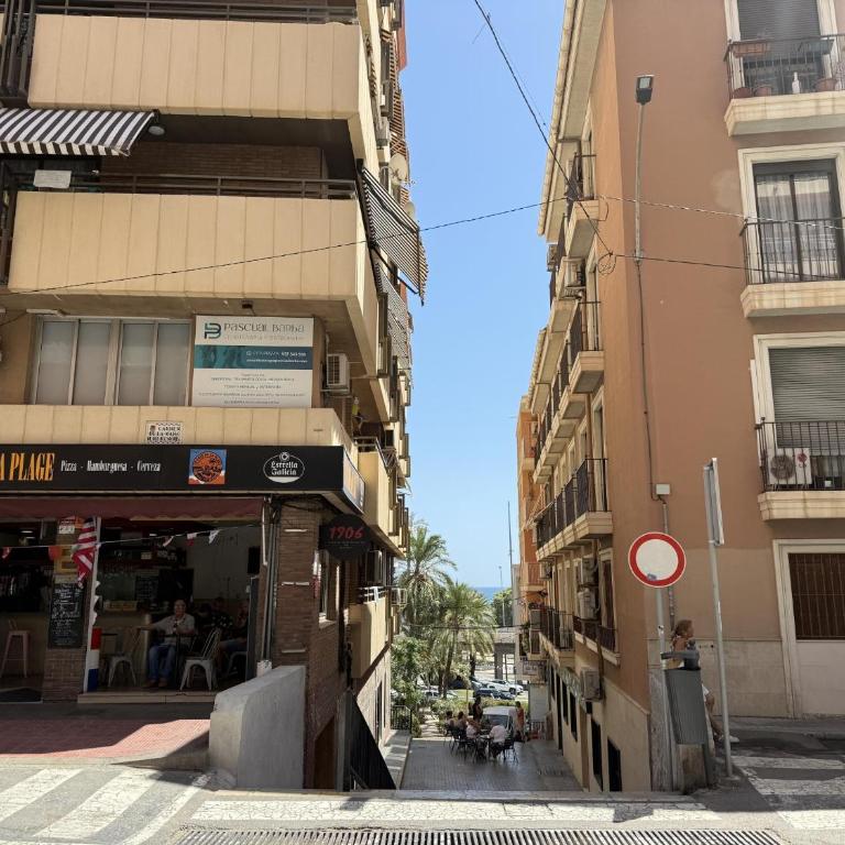 Apartamento Playa del Postiguet y Centro 2 dormitorios by Turihome - Appartement - 27