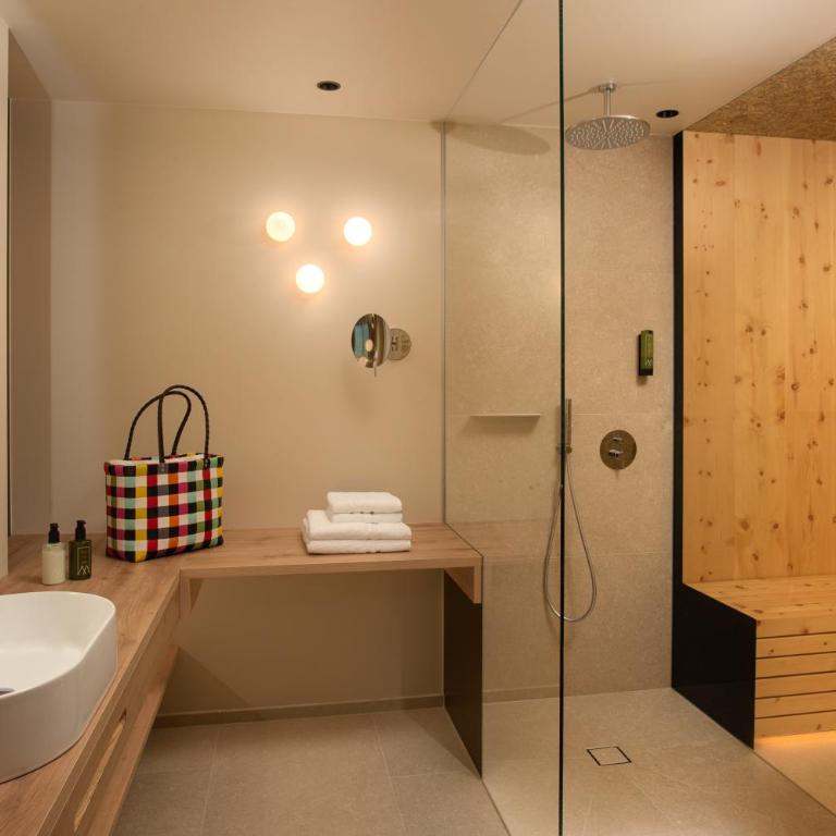 Naturhotel MOLIN - Suite Deluxe con Vasca Idromassaggio - 3